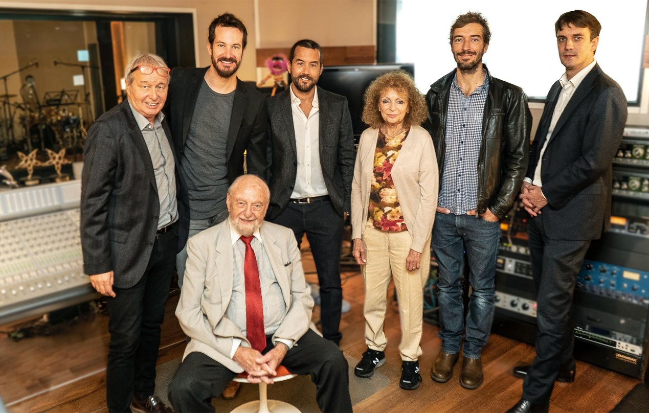 Neue Partner (von links): Pascal Kuenzi, Georg Schlunegger, Jack Dimenstein, Roman Camenzind, Sara Dimenstein, Fred Herrmann und Reto Gall
