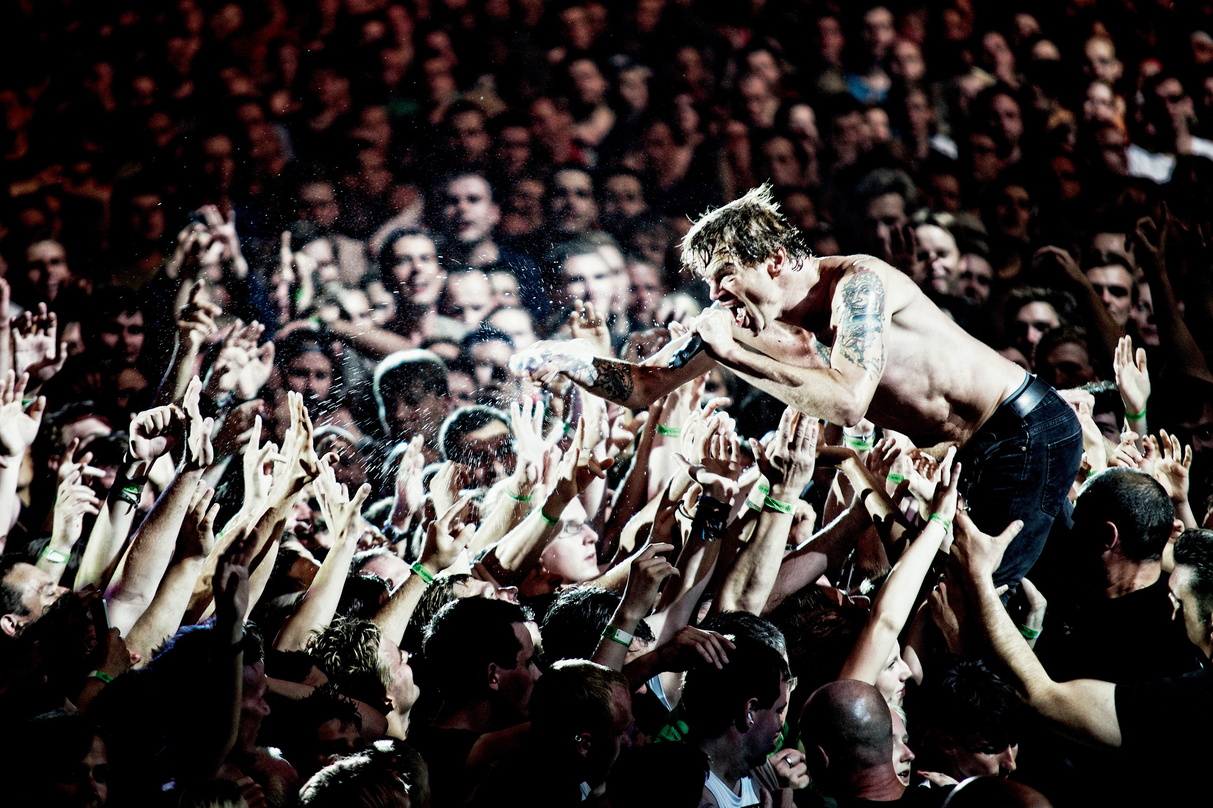 Spielten zum Stadtjubiläum vor 70.000 Fans: Die Toten Hosen