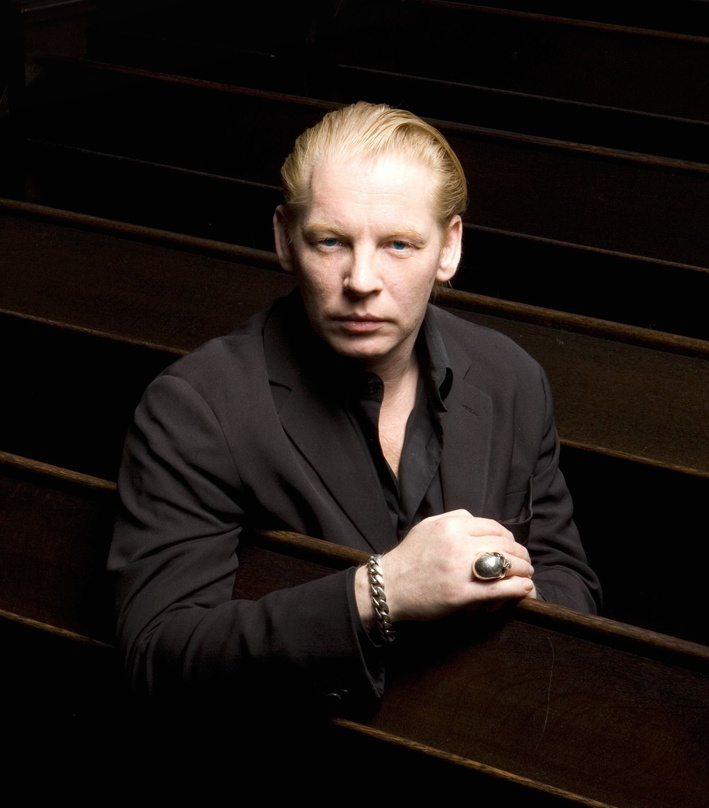 Interpretiert Bibeltexte mit Charisma: Ben Becker