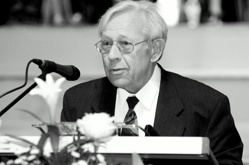 Christoph-Hellmut Mahling