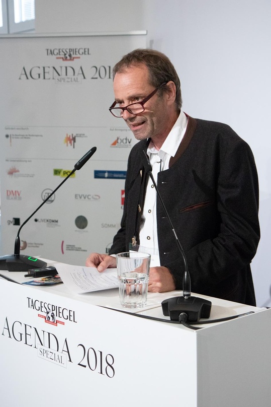 Trugen die LiveKomm-Forderungen in Berlin vor: Karsten Schölermann ...