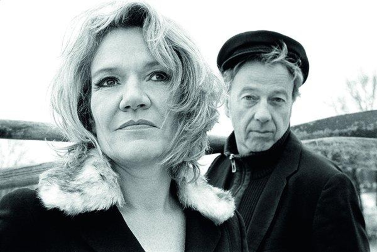 Veröffentlichen ihr zweites Album bei Klangspeicher: das Duo Les Maries mit Marie-Laure Timmich und Klaus Sieg