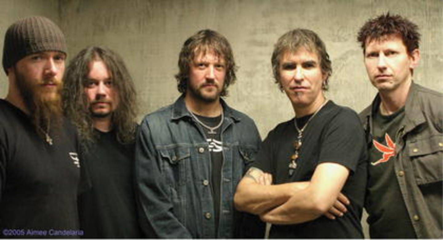 Sorgen für rockigen Sound beim Welt-Jugend-Festival: New Model Army
