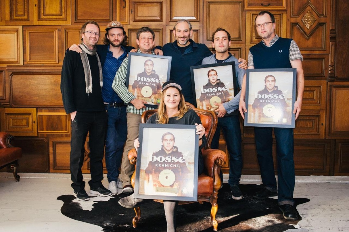 Trafen sich zur Goldverleihung (von links): Axel Horn (Undercover GmbH), Fiete Klatt (Senior Manager A&R VEC), Frank Pagen (Scoop Music GmbH), Daniel Lieberberg (Senior Vice President), Ax...