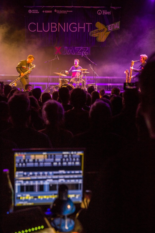 Könnten 2022 wieder möglich sein: Konzerte, wie hier bei der jazzahead clubnight 2019 im Theater Bremen