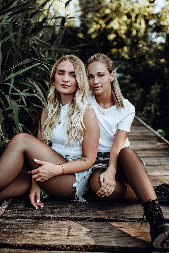 Beteiligt am Hilfsprojekt mit speziellen Dankeschön-"Goodies": das Pop-Duo Lea x Linda