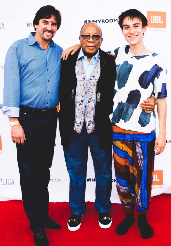 Bei der Feier in Los Angeles (von links): Manlio Celotti (CEO Membran/The Orchard), Quincy Jones und Jacob Collier