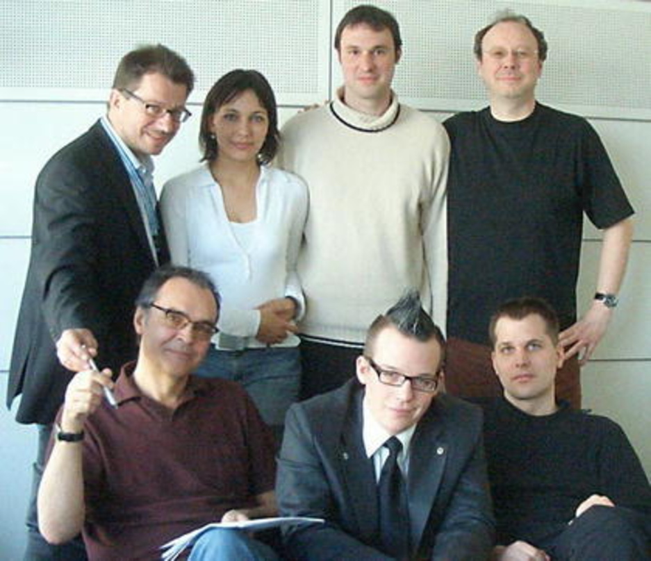Freuten sich über die neue Partnerschaft: L'Âme Immortelle und ihr Team
