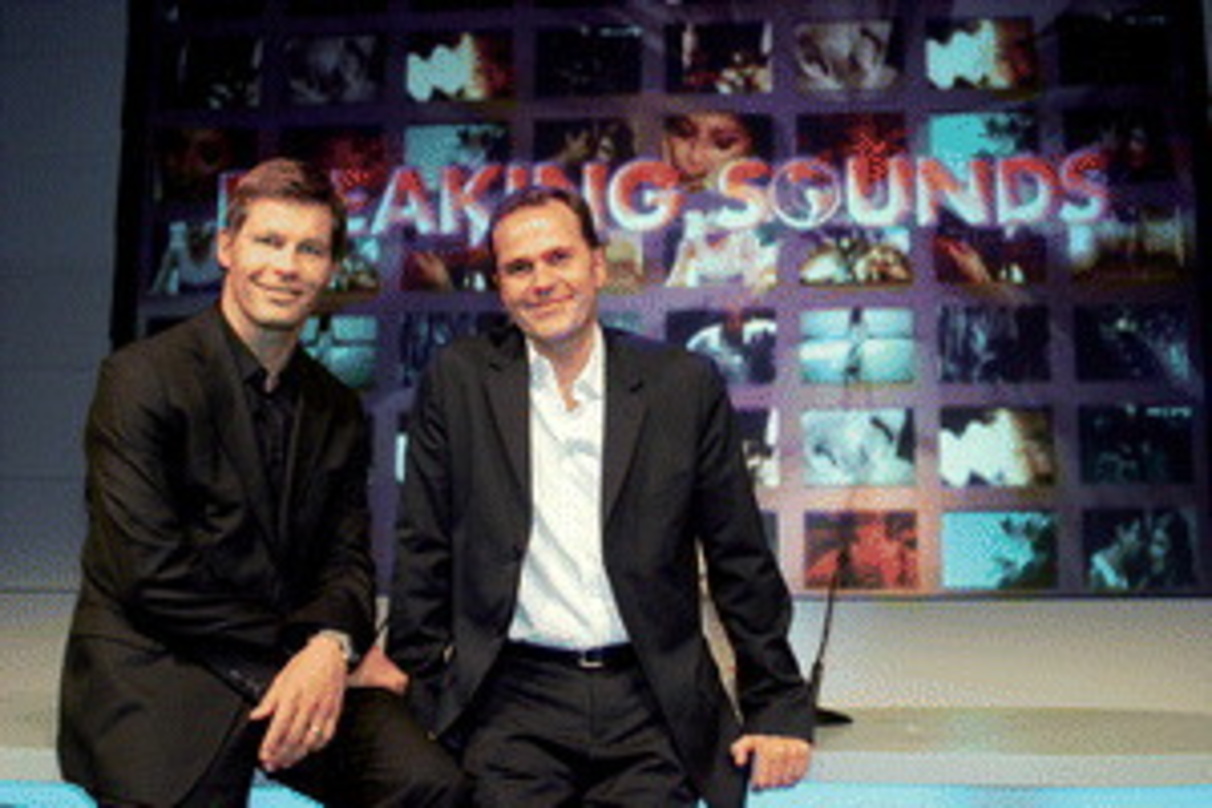 Auch 2008 liegen sie vorn: Universal-President Frank Briegmann (l.) und sein Vertriebschef Frank Hohenböken