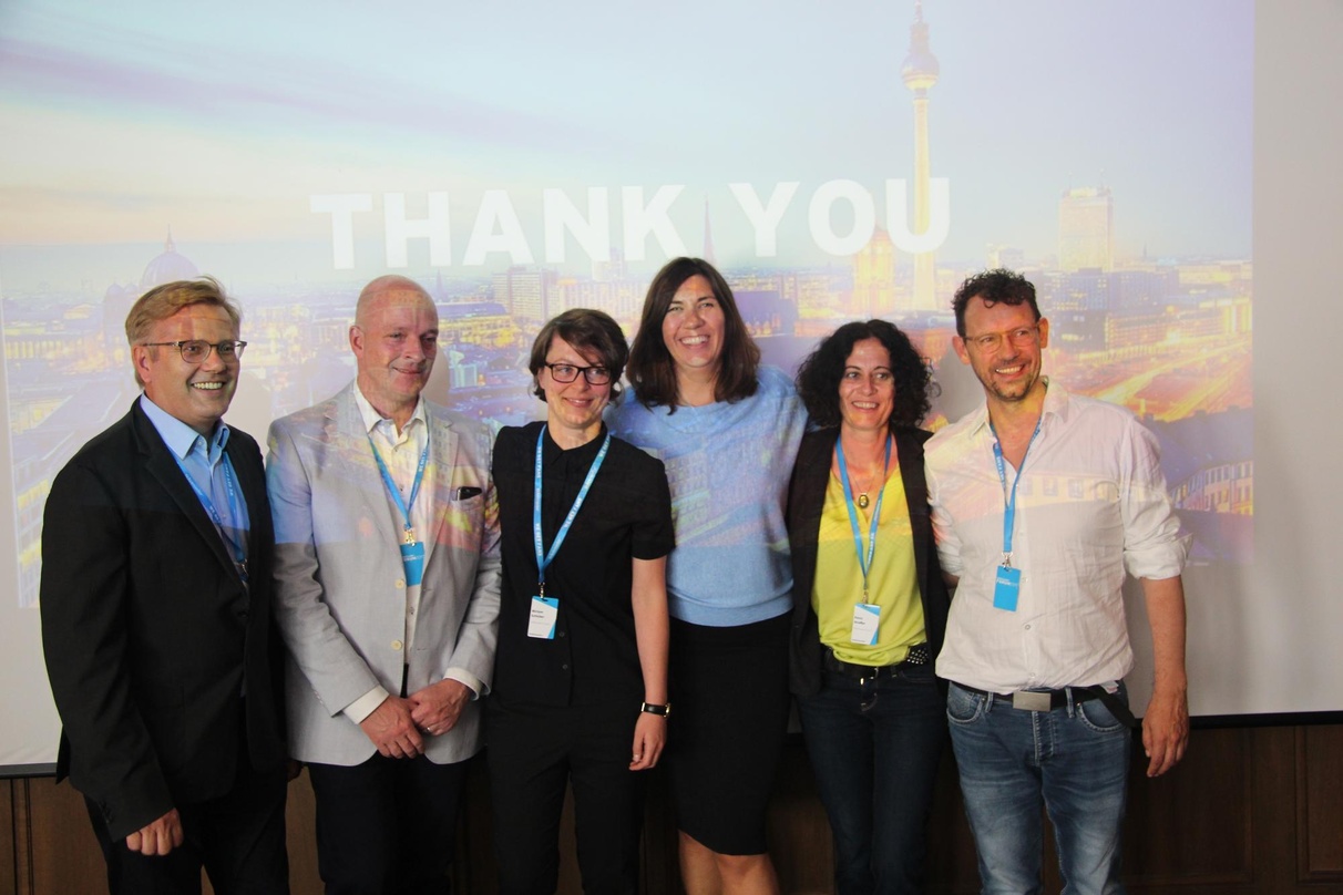 Das Ticketmaster-Team mit (von links) Klaus Zemke, Carsten Kerner, Miriam Schlüter, Sophie Crosby, Petra Straffer und Bernard Läufer