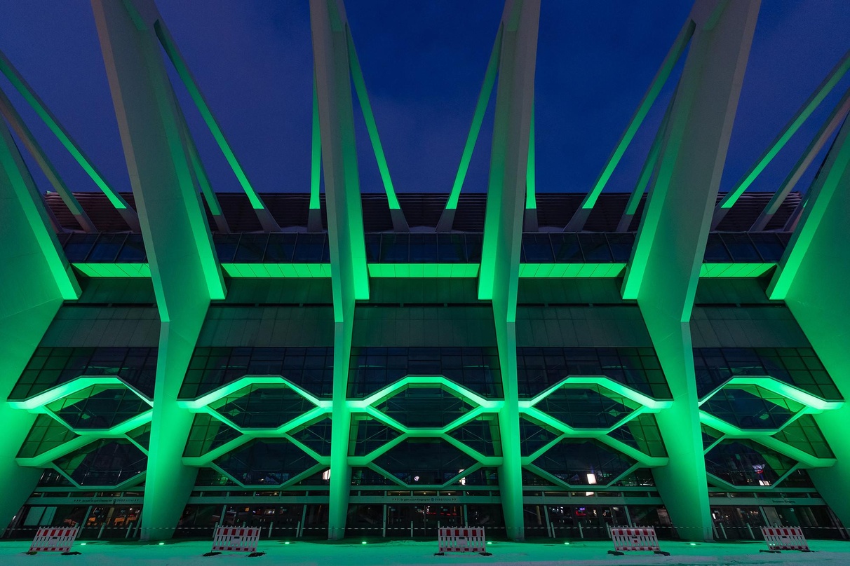 Illuminiert im jazzahead-Grün: die ÖVB-Arena in Bremen