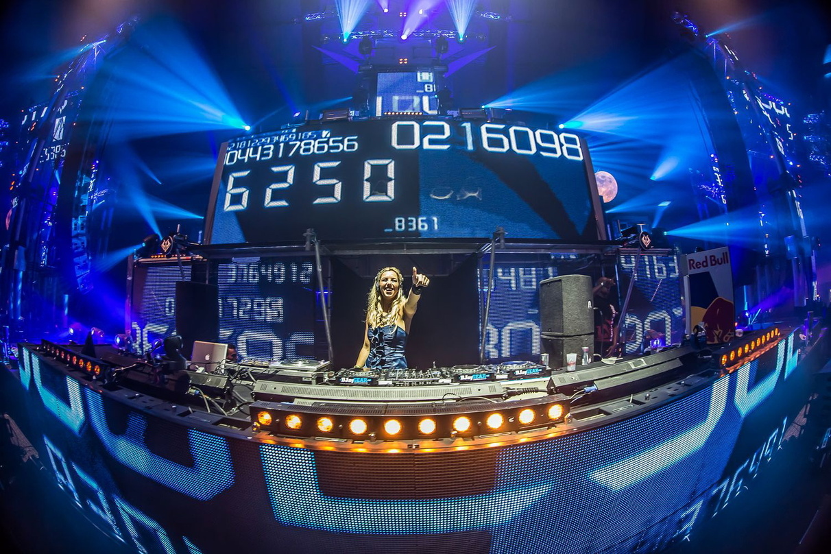 Trat vor 20.000 Fans auf: DJ Korsakoff, die als "Queen of Hardcore" gilt