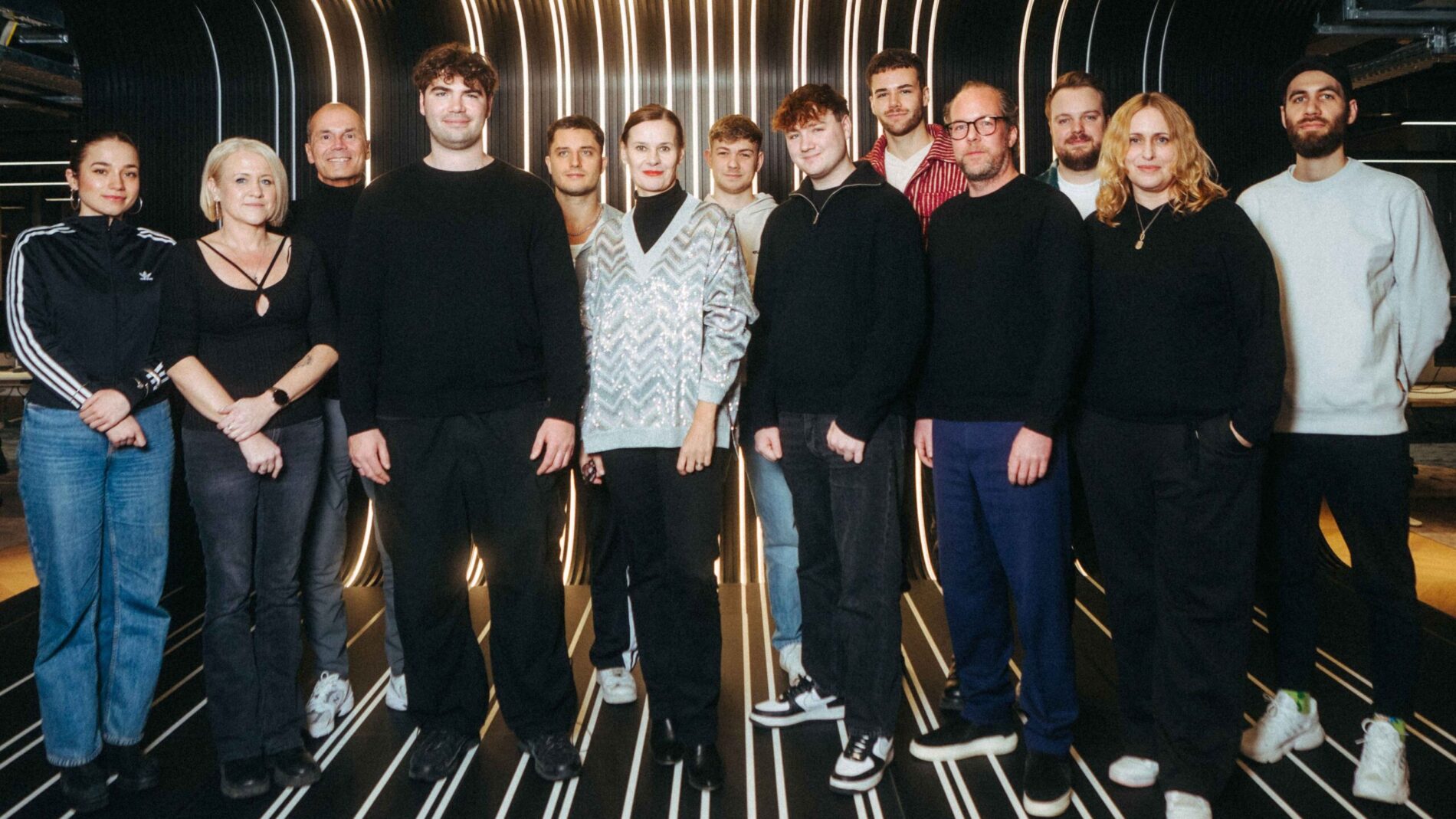 Nun ein Team (von links): Nina Golinski (Artist & Product Manager Bamboo Artists), Manuela Dichtl (Finance Team Niklas Dee), Marcus Friedheim (Managing Director Warner Music Central Europe...