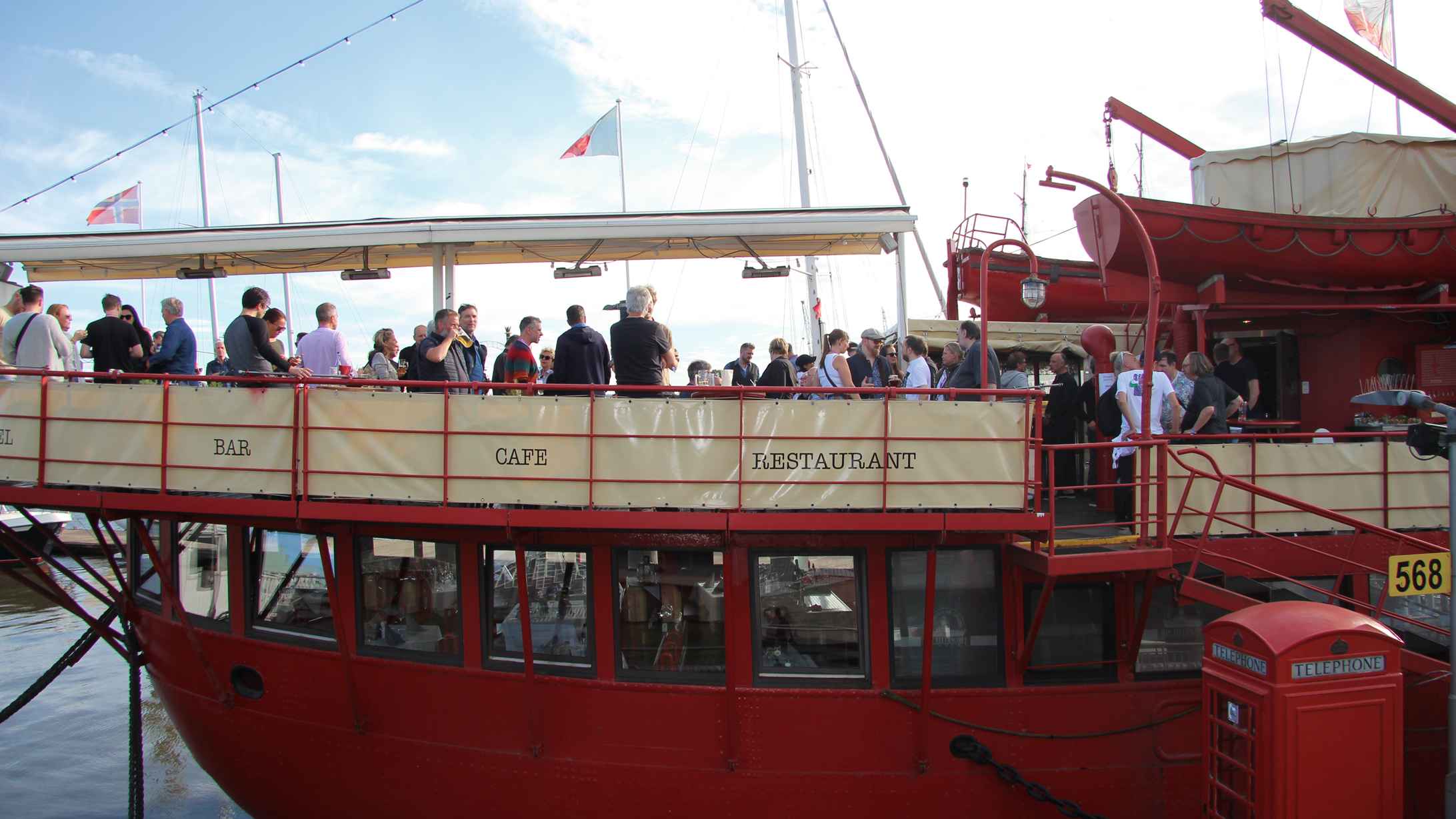 Bietet zum fünften Mal die Kulisse für die Reception von IMUC und MusikWoche: das Feuerschiff am Hamburger Hafen.