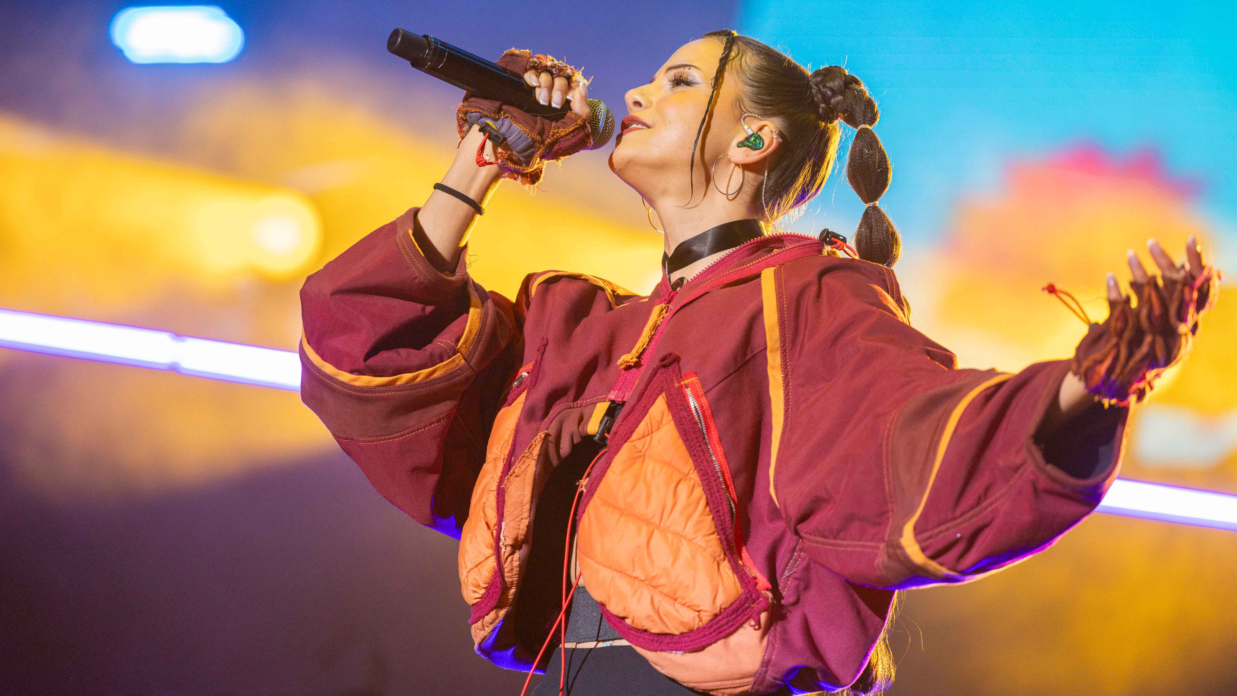 Ihre Singles-Erfolge sorgen für einen hohen Wert von Sony Music: Nina Chuba.