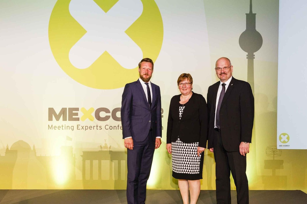 Auf der Mexcon (von links): Matthias Schultze (Geschäftsführer GCB), die Parlamentarische Staatssekretärin und Schirmherrin Iris Gleicke sowie EVVC-Präsident Joachim König