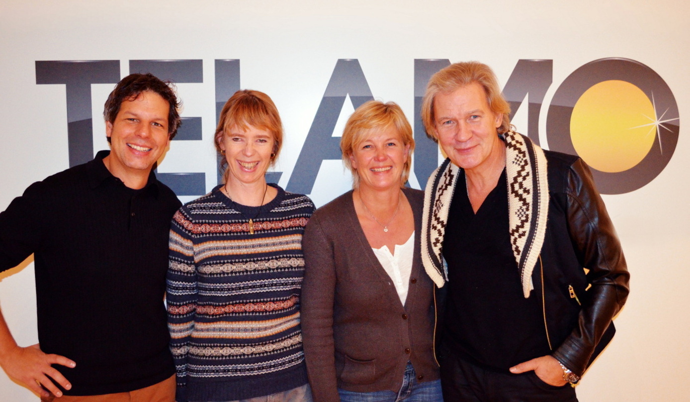 Arbeiten nun gemeinsam (von links): Ken Otremba (Geschäftsführer Telamo), Christel Knorrn (Senior Produktmanagerin Telamo), Tanja Surmann (Management Johnny Logan) und Johnny Logan