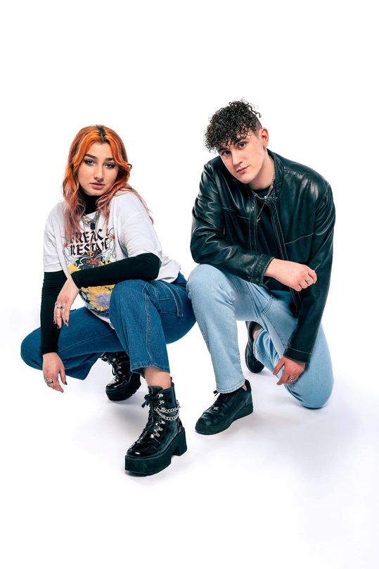 Vertreten Österreich beim Eurovision Song Contest 2022 (von links): Pia Maria und Lumix