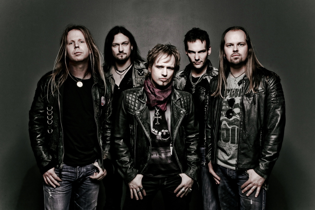 Reihen sich direkt hinter Helene Fischer ein: Edguy