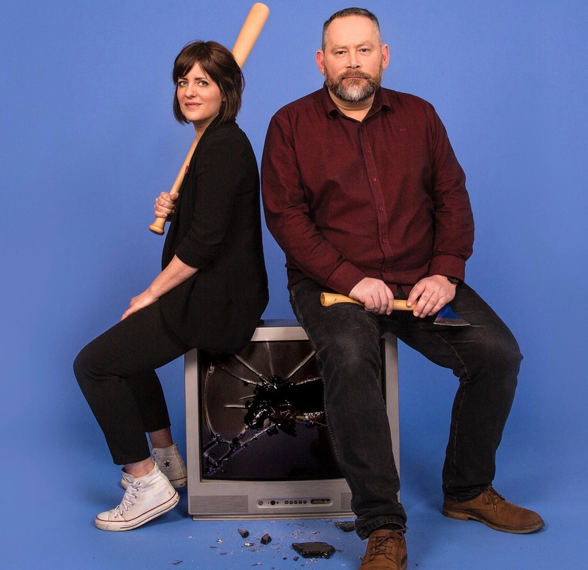 Zerlegen das Fernsehen in ihrer Show "Das kleine Fernsehballett": Sarah Kuttner und Stefan Niggemeier