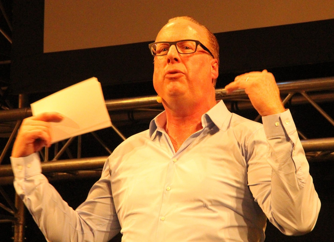 Spricht in Cannes: Steve Bartels von Def Jam, hier bei seiner Keynote beim Amsterdam Dance Event 2016