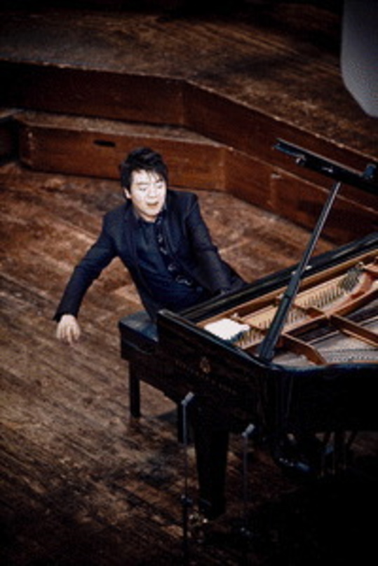 Gehört zu den Vorreitern der 3D-Technik im Musikbereich: der chinesische Pianist Lang Lang
