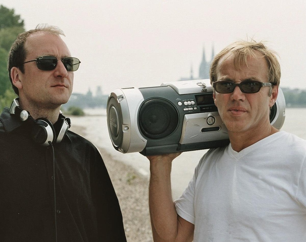 Die c/o pop-Gründer kurz nach einer Pressekonferenz zur Premiere der c/o pop im Jahr 2004: Ralph Christoph (links, Head of Program c/o pop Convention) und Norbert Oberhaus (Geschäftsführer...