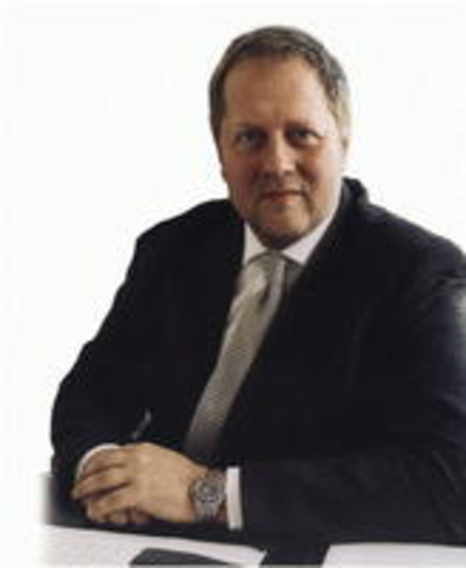 7a7d1bc43547d33366eef7e368f3730d366c12ab6ef4651d2b5cbcc0cb20f477 Rechnet noch mit Viva: Dieter Gorny