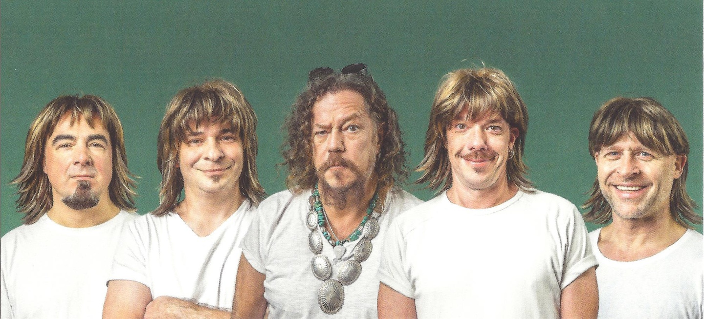 Knorkhaartor, frisch geföhnt auf Tournee (von links): Alf Ator, Nicolas Gogow, Buzz Dee, Rajko Gohlke, Stumpen
