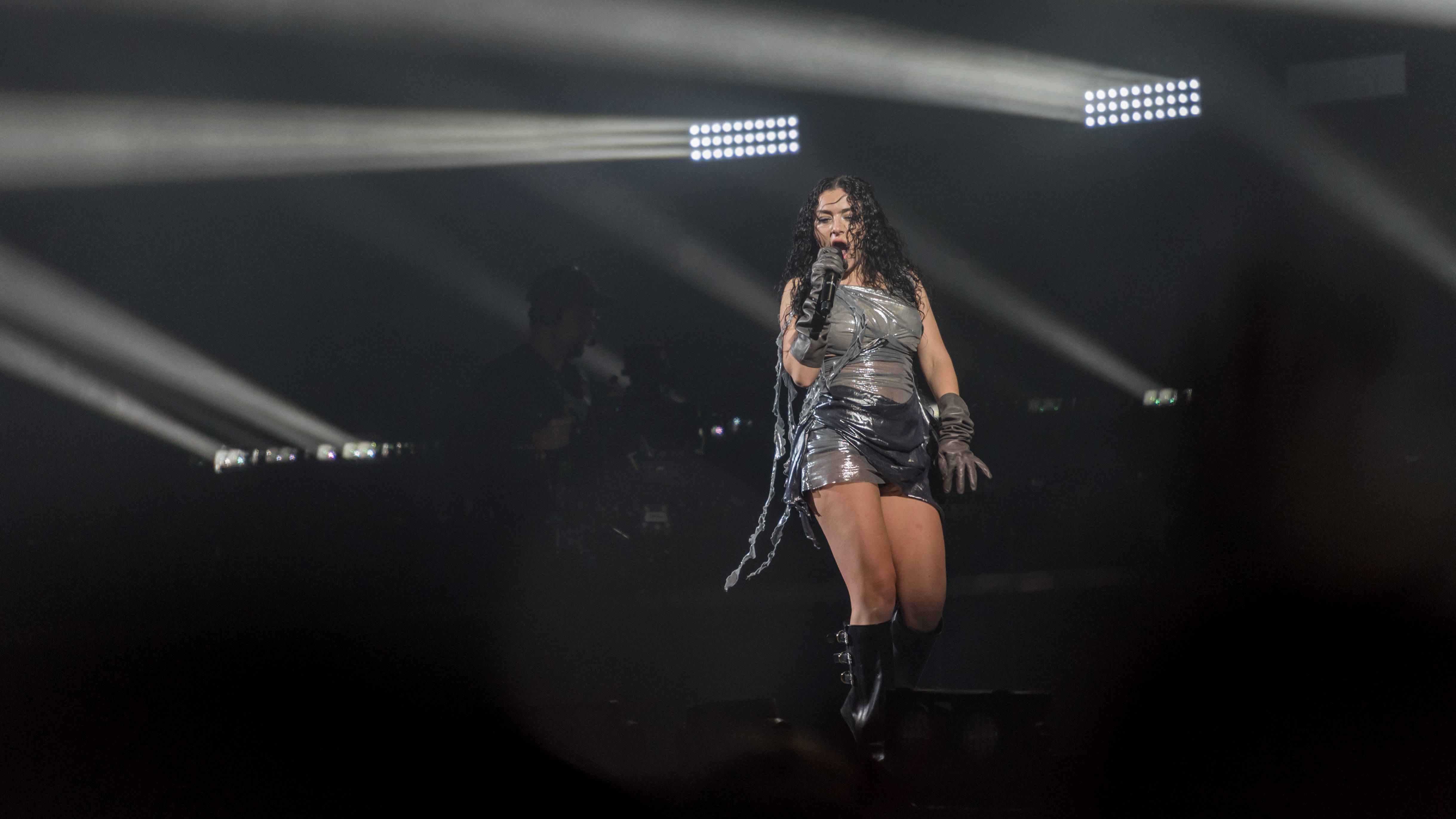 7bc841ae e039 4be3 8c6b ee781faf5730 Sorgte für das bislang erfolgreichste britische Album 2024: Charli XCX.