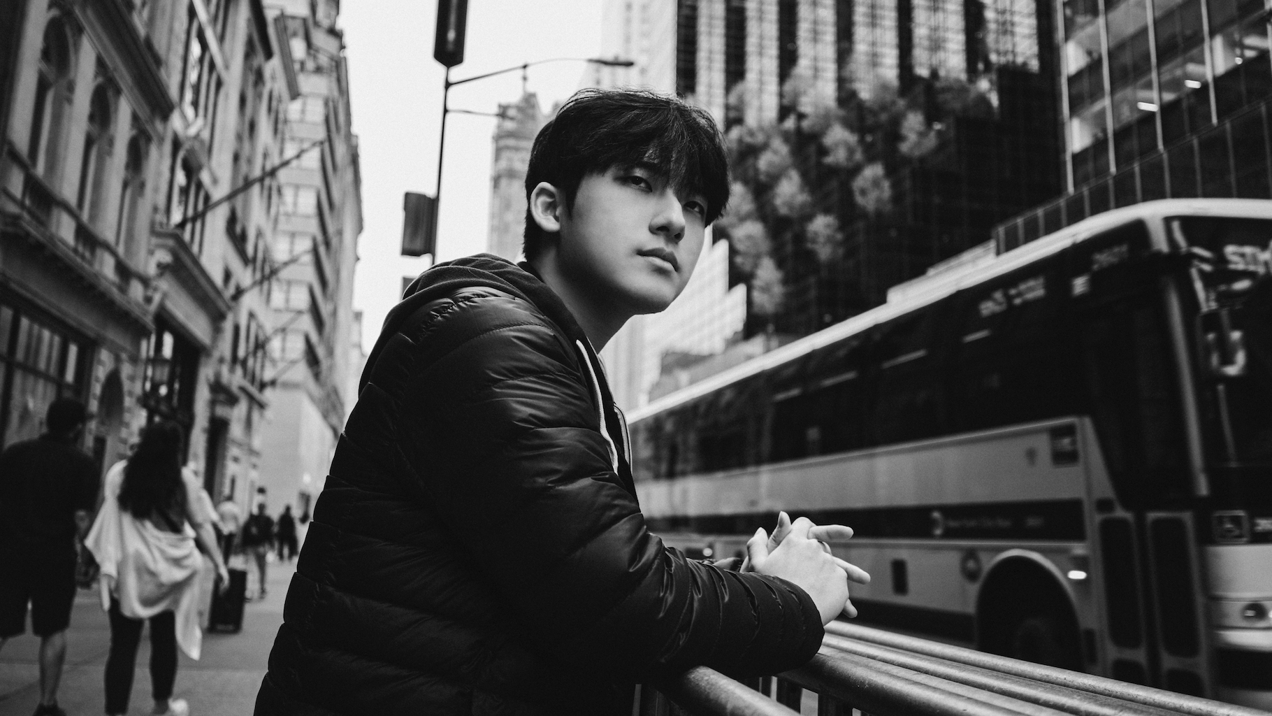 Mit den "Goldberg-Variationen" an die Spitze der ersten Ausgabe der "Official Classical Charts": der südkoreanische Pianist Yunchan Lim.