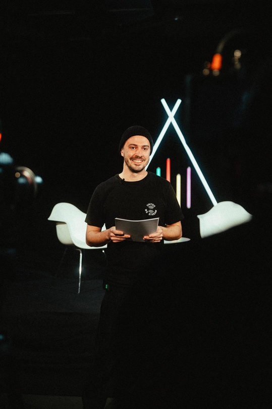 Ist für das Future Music Camp verantwortlich, und moderiert die Veranstaltung: David Stammer, Projektmanager Digital Innovation an der Popakademie Baden-Württemberg
