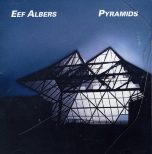 Eef Albers – Pyramids