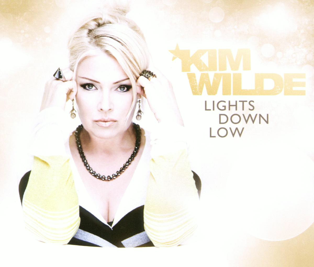 Kim Wilde – Lights Down Low