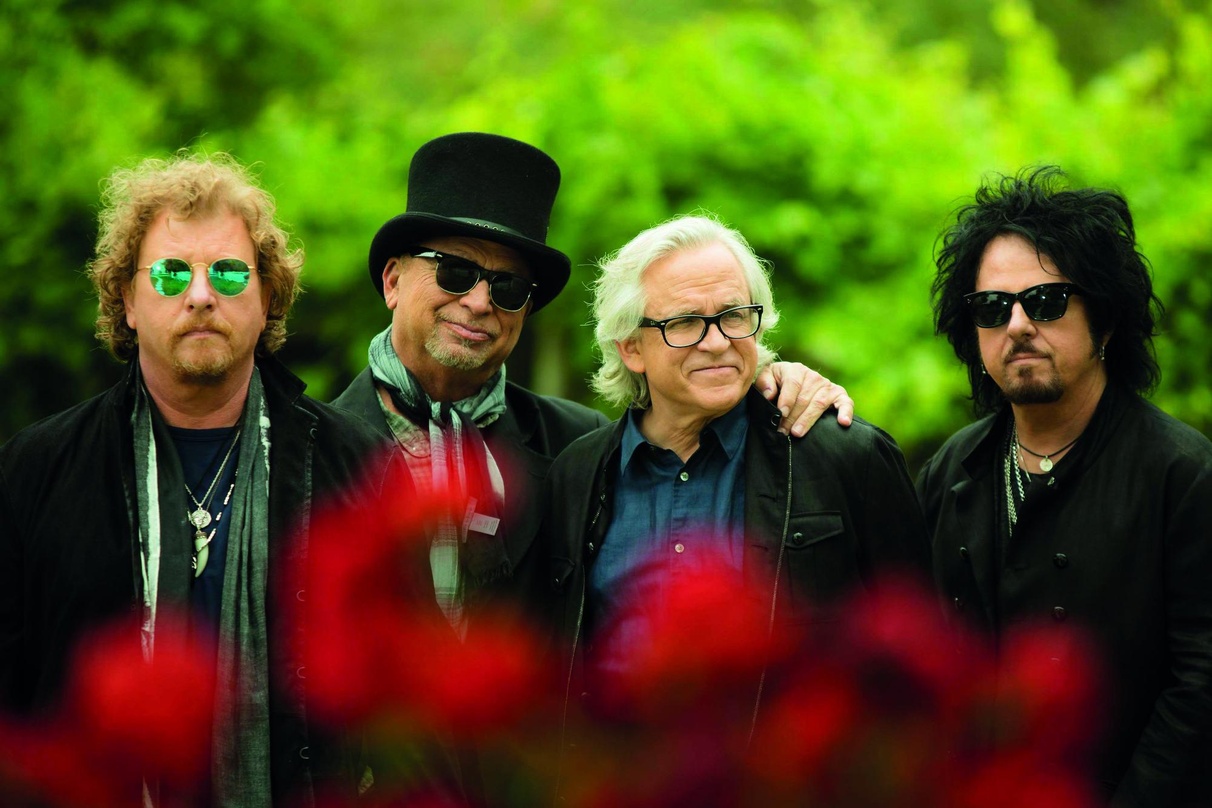 Bereiten mit gewohnter Akribie Tour und Best-of-Album vor: Toto