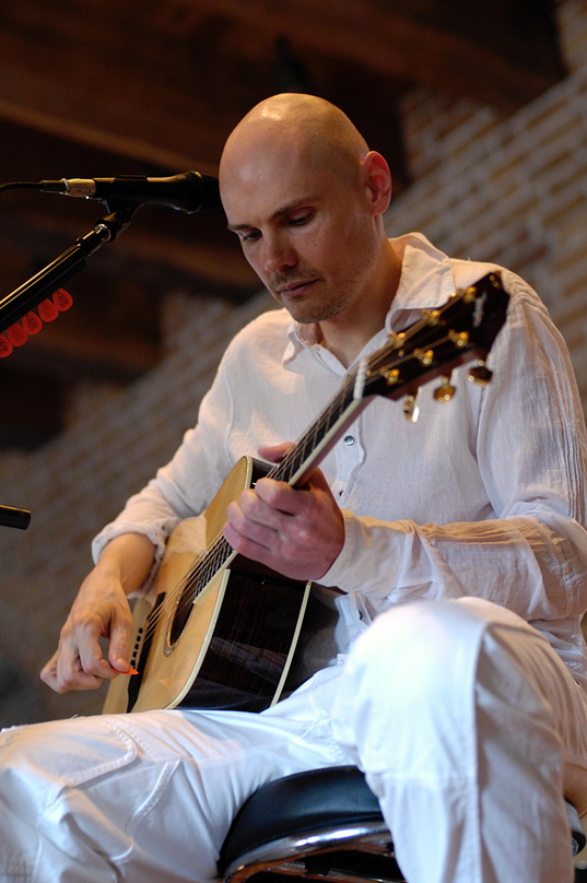 Lässt sich im Studio über die Schulter blicken: Billy Corgan