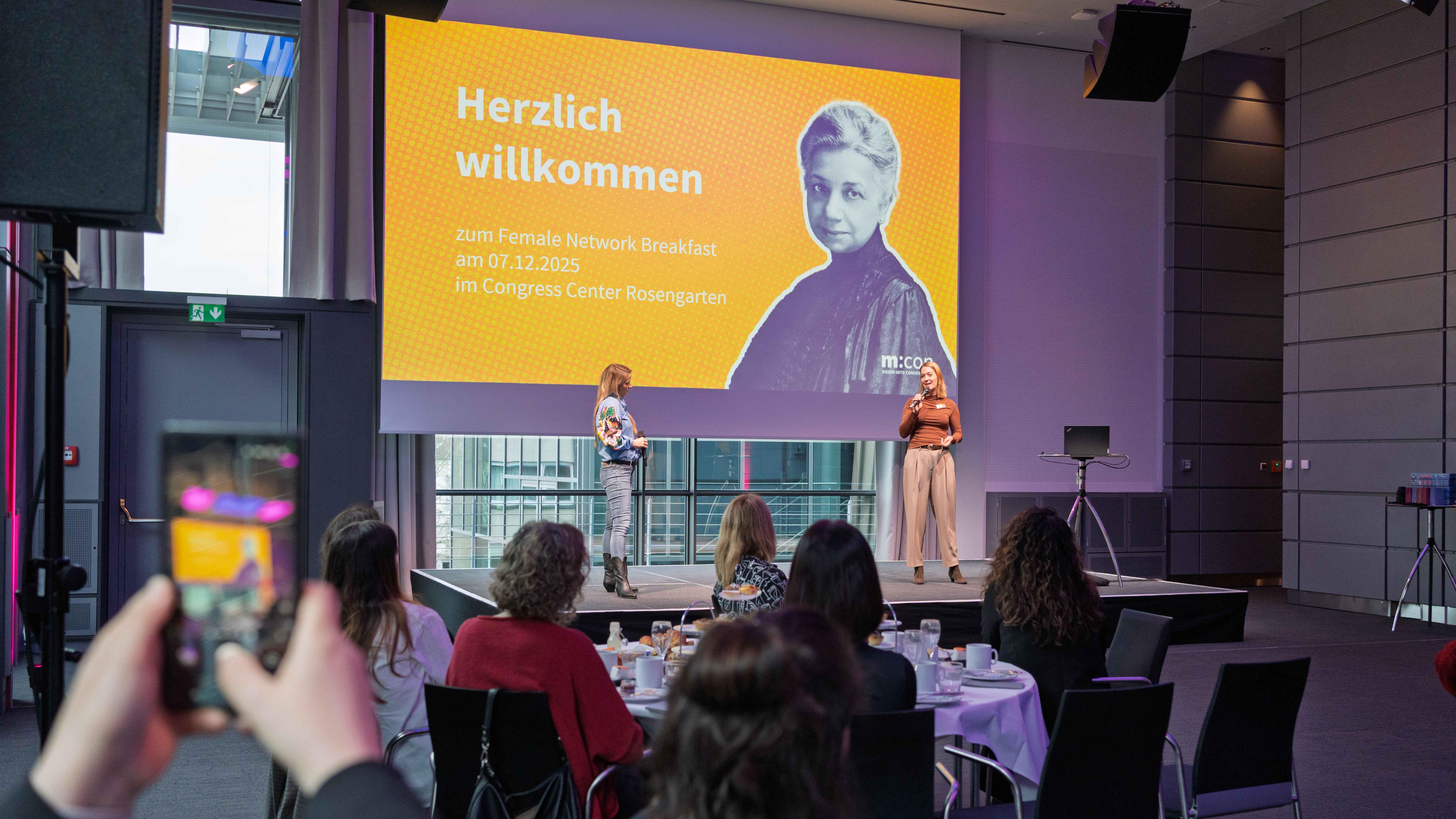 7e00b91c c741 444e bf5e e6575d23fafb Ging bereits Anfang Dezember über die Bühne: der Kick-off zu Women Create Music: