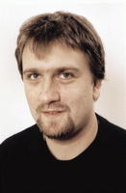 Rockt für Warner:
Ole Kirchhoff