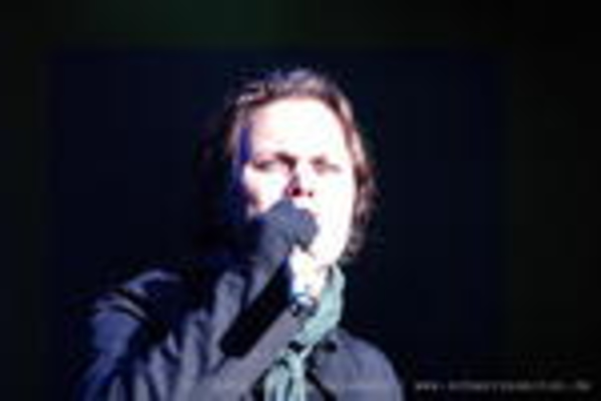 Hat ein Herz für den Nachwuchs: Ville Valo von Him