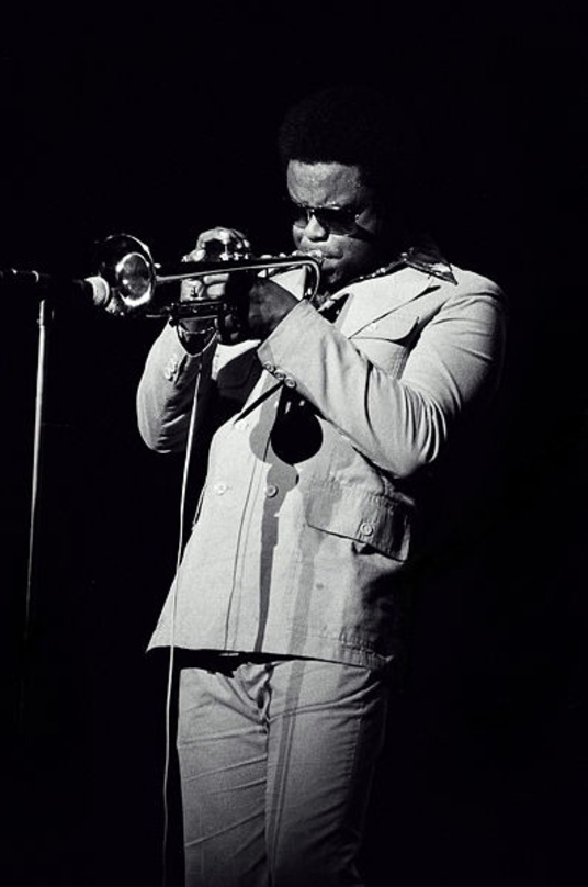Prägte mit seinem Trompetenspiel die Hard- und Postbop-Ära: Freddie Hubbard