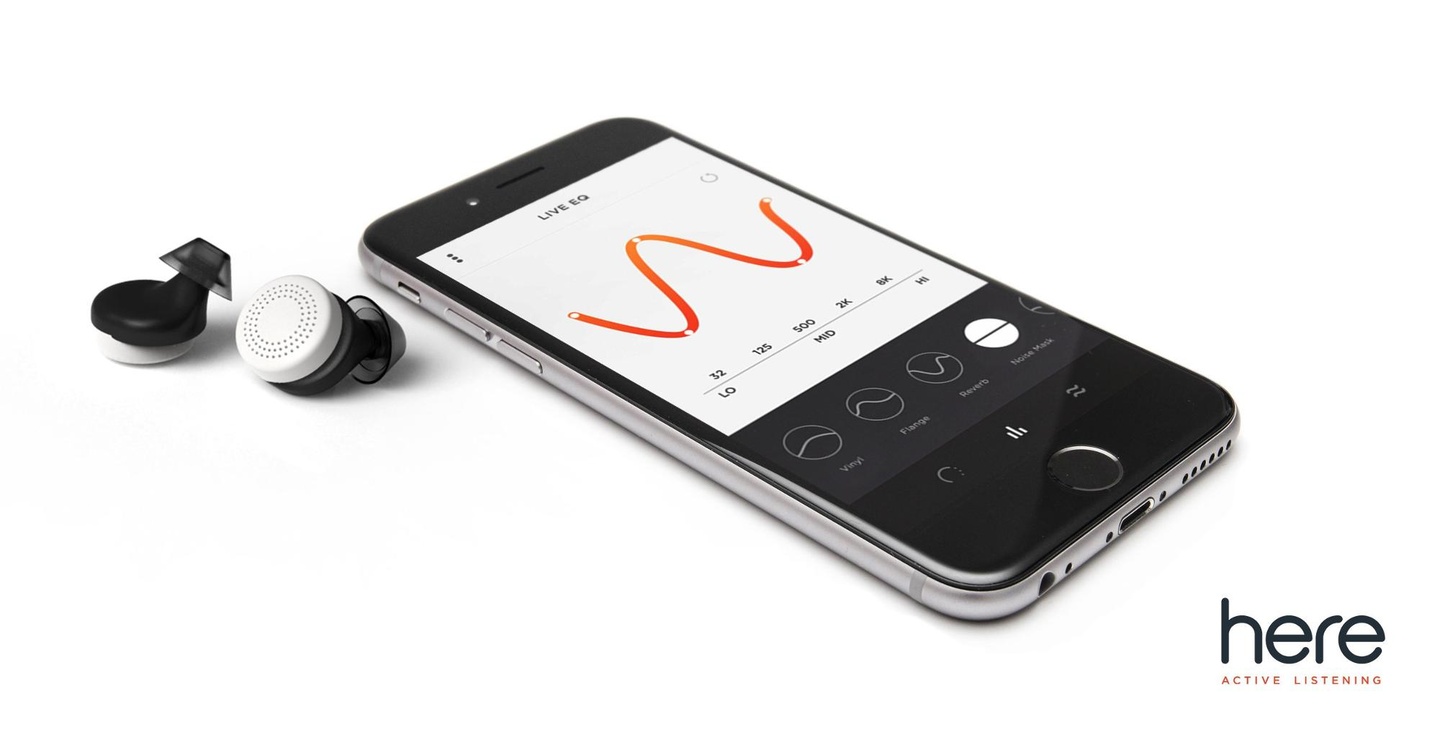 Schließt das Smartphone mit zwei kabellosen In-Ear-Ohrhörern kurz: Here Active Listening System aus dem Hause Doppler Labs