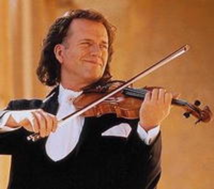 Spielt zu Silvester gegen Karl Moik auf: André Rieu