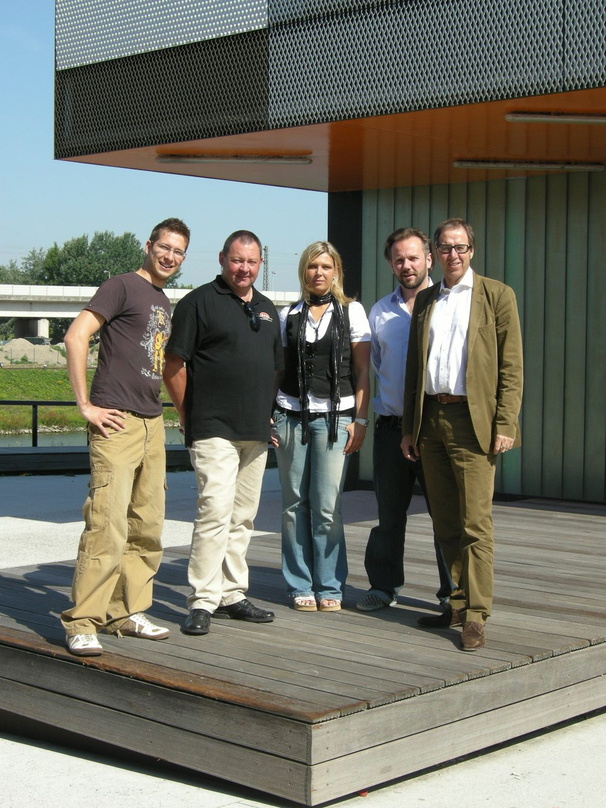 Bilden die Jury für den ClubAward (v.l.n.r.): Robin Schmid, Dieter Schubert, Stefanie Masino, Sebastian Dresel und Prof. Udo Dahmen