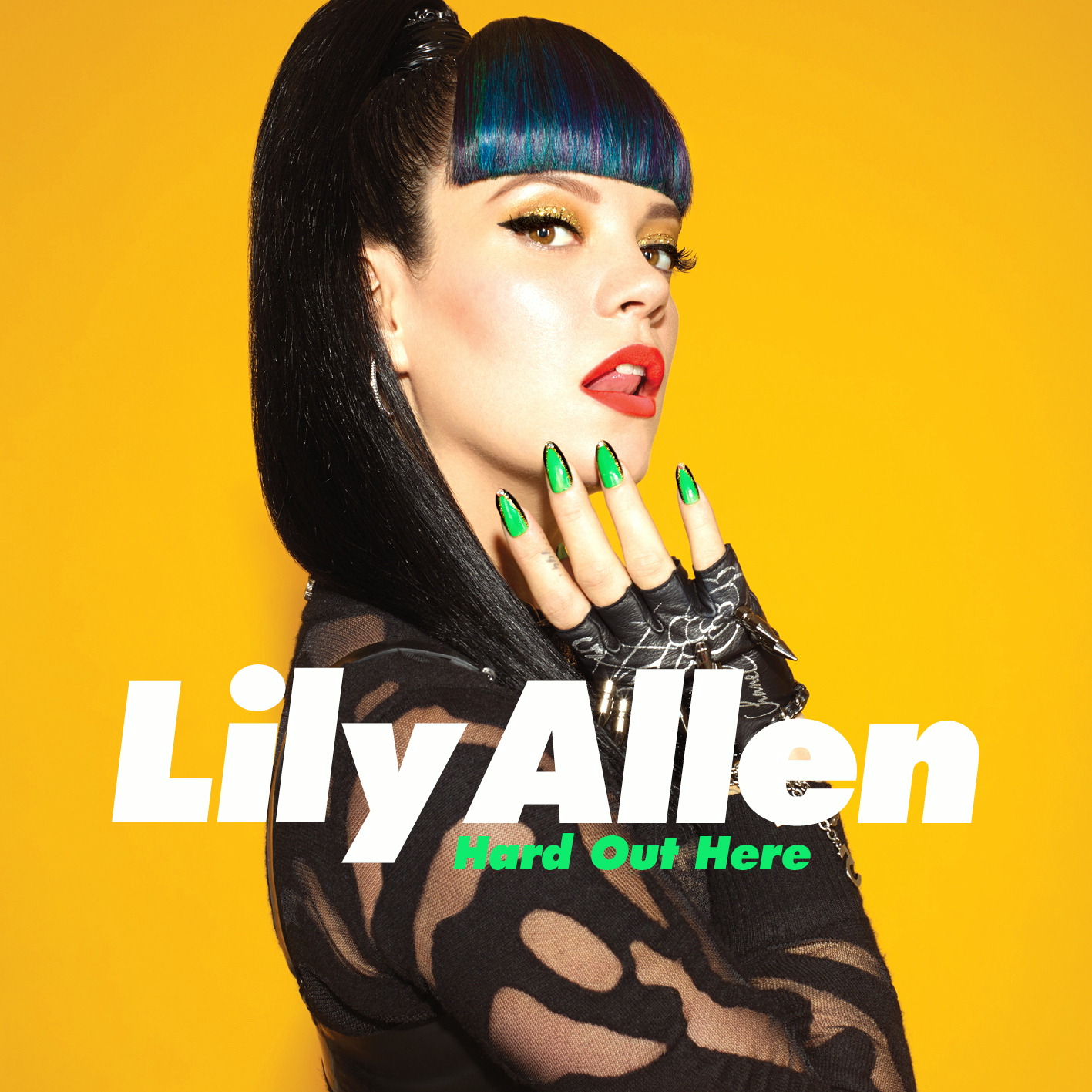 Lily Allen – Hard Out Here