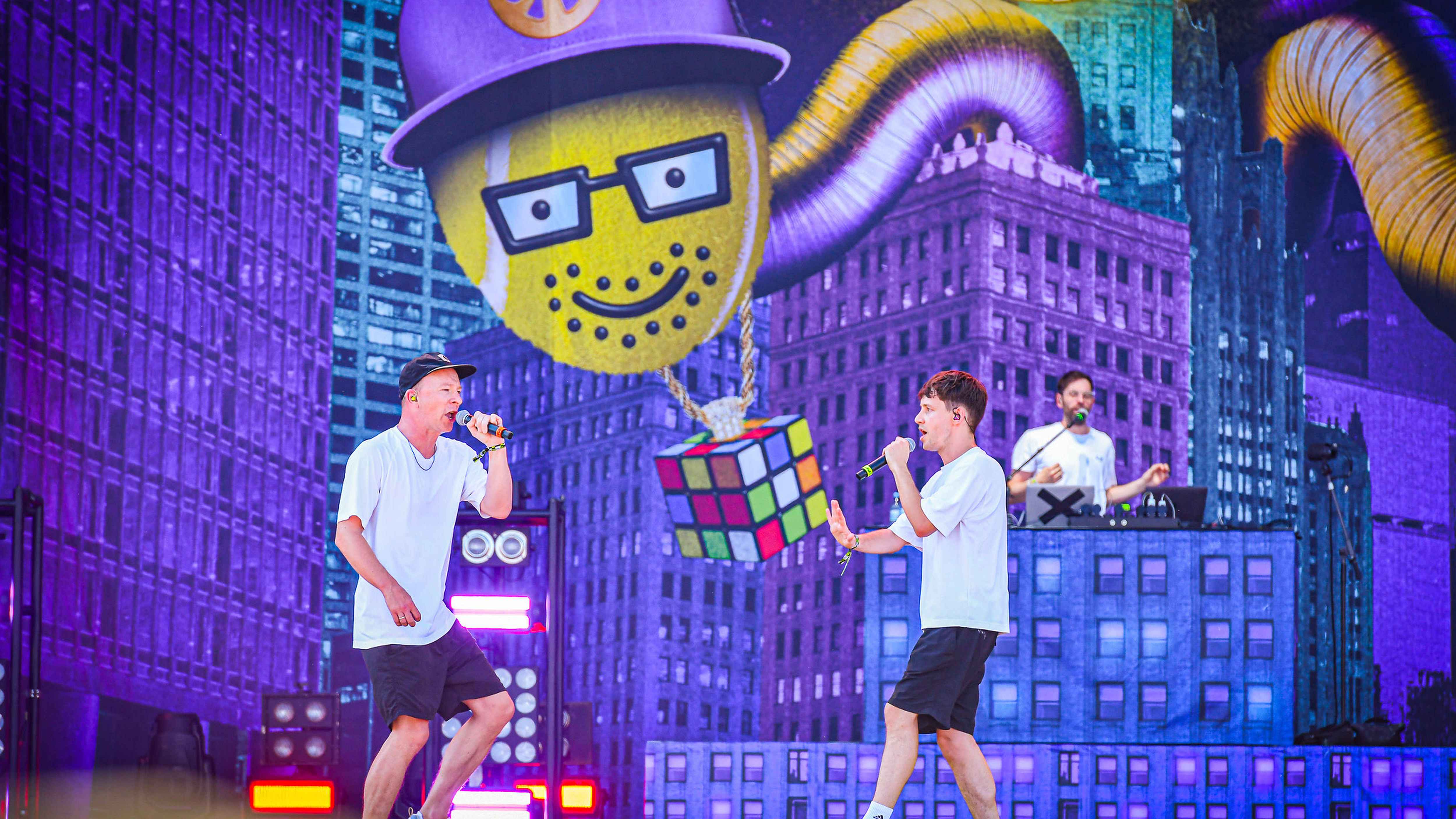 Hier live beim Lollapalooza Berlin: Deine Freunde mit (von links): Florian Sump, Lukas Nimschek und Markus Pauli.