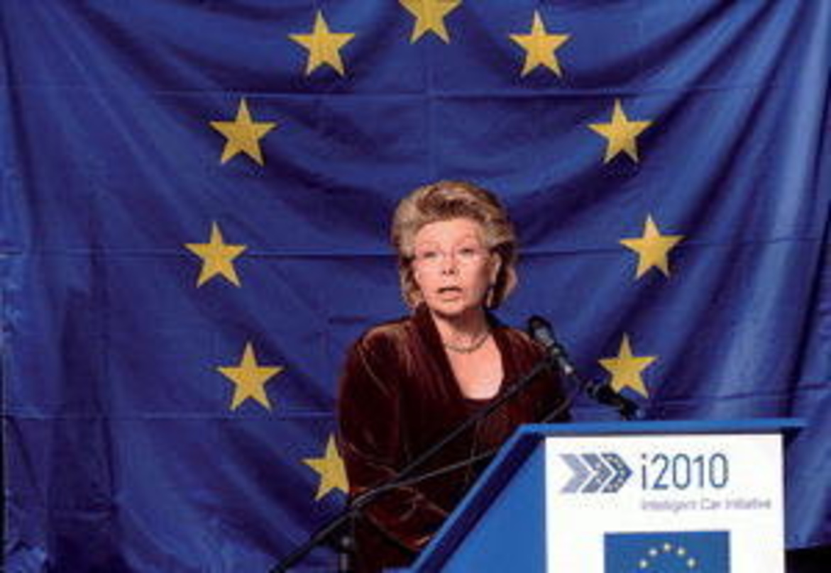 Stellt Ergebnisse vor: Viviane Reding