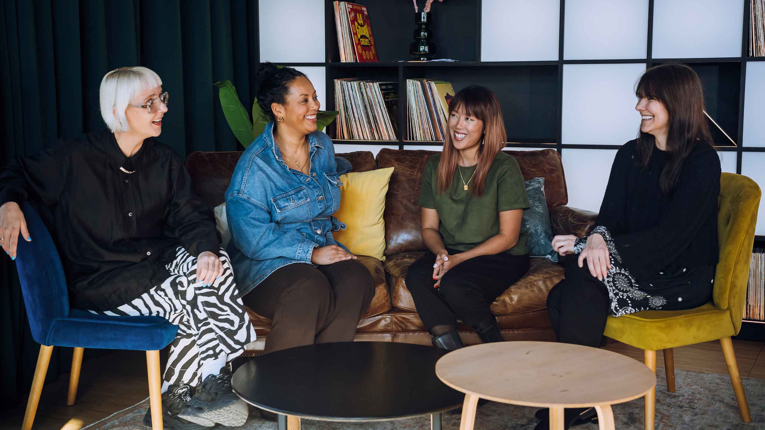 Im Gespräch: Katharina Lewis (Vice President Marketing Polydor x Island x Ventura & Marketing Dance Electronic Central Europe), Anshana Mtoro (Senior Marketing Manager UMI Capitol/EMI), Na...