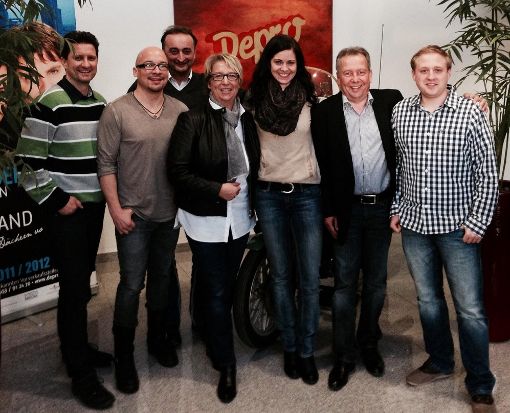 Trafen sich in Gemünden (von links): Werner Heizenreder (Geschäftsführer Artists & Acts), Produzent Dirk Schlag sowie Karl Wenzl (Management Marina Koller) und Gundi Deuker (TV-Promotion D...