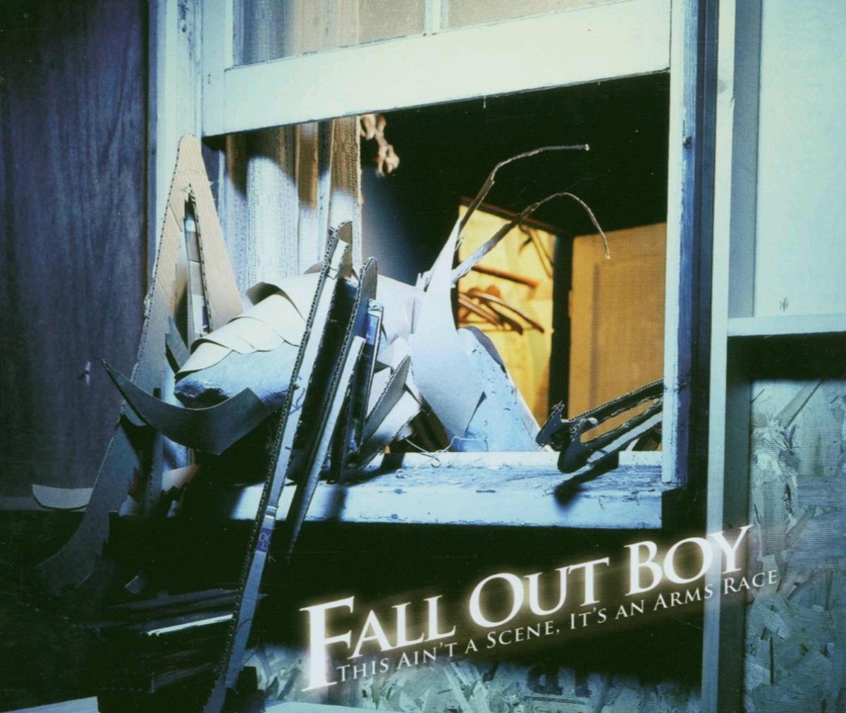Fall Out Boy – This Ain't A Scene, It's An Arms Race