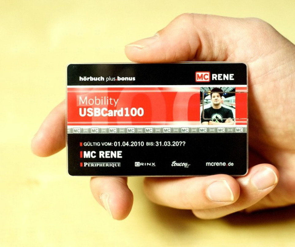 Zunächst ein Buch, jetzt eine USB-Karte ...